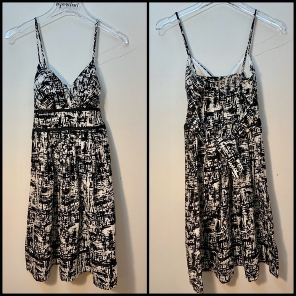 Maurices Spaghetti Strap Sleeveless Black & White Short Dress Size 1/2